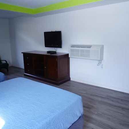 Crestwood Motel Burlington Eksteriør billede