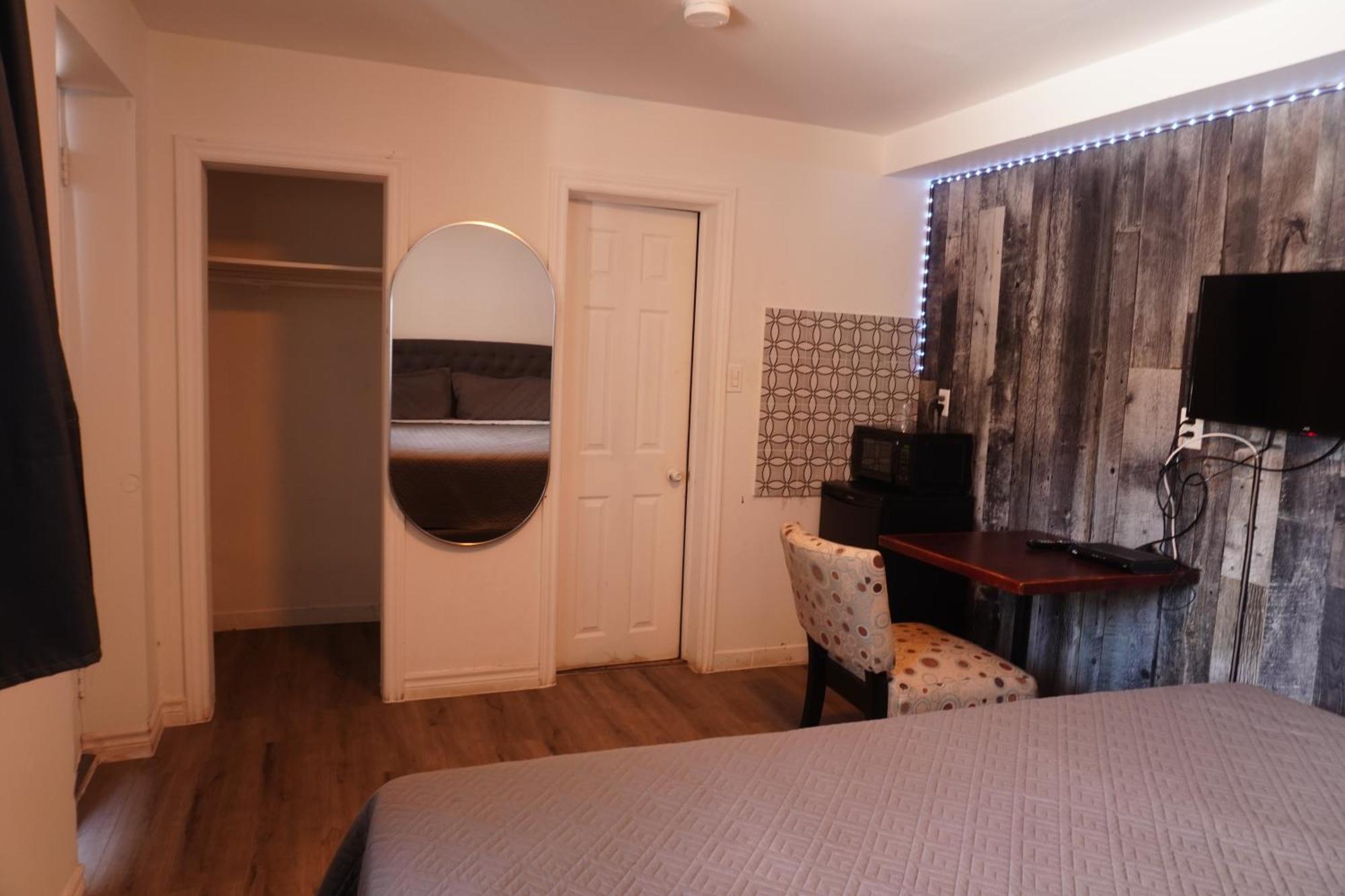Crestwood Motel Burlington Eksteriør billede