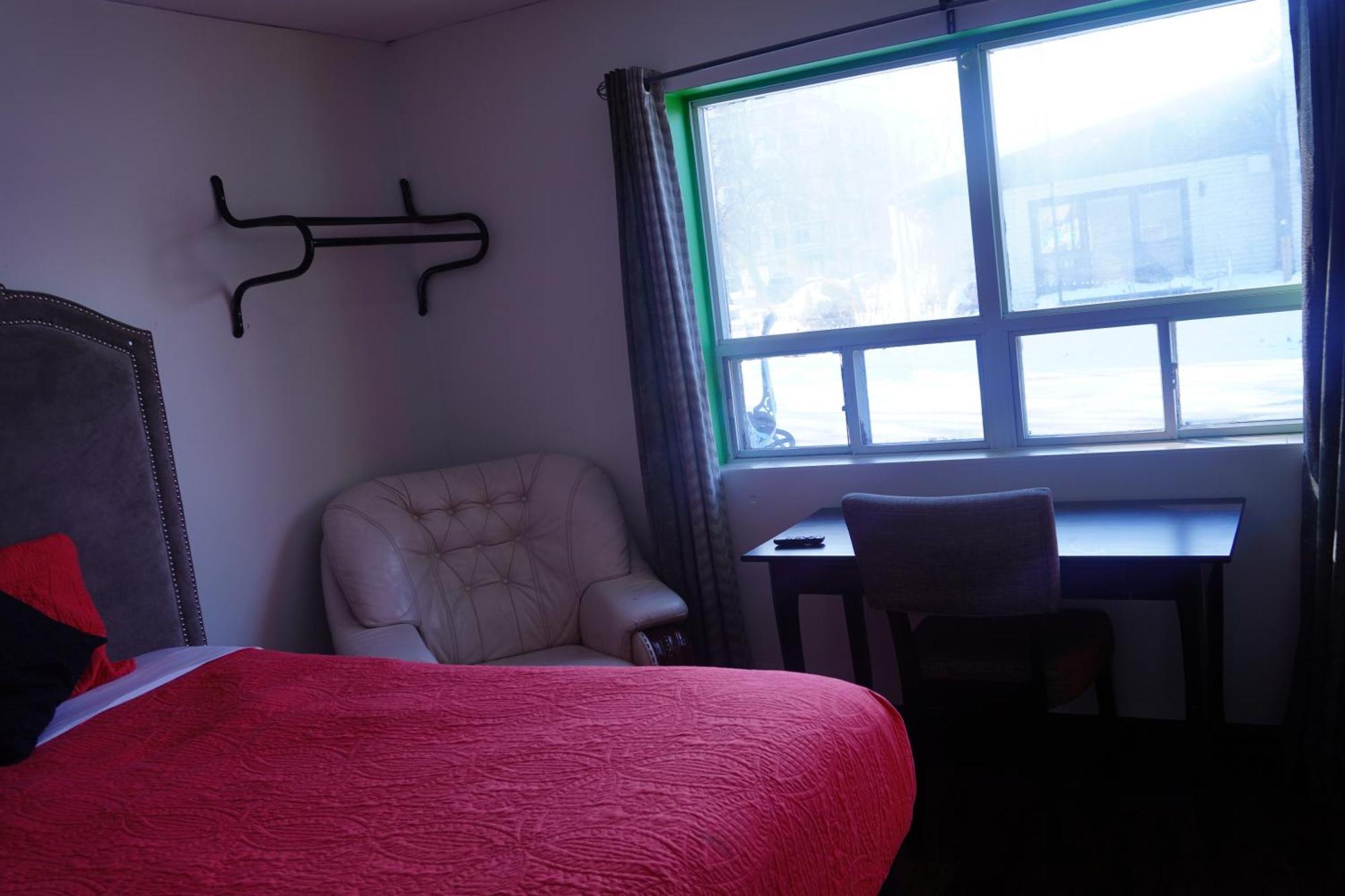 Crestwood Motel Burlington Eksteriør billede